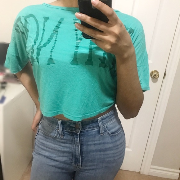 Turquoise Crop Top - Picture 3 of 3